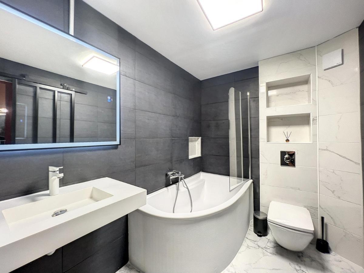 Eros Apartman Agde Kültér fotó