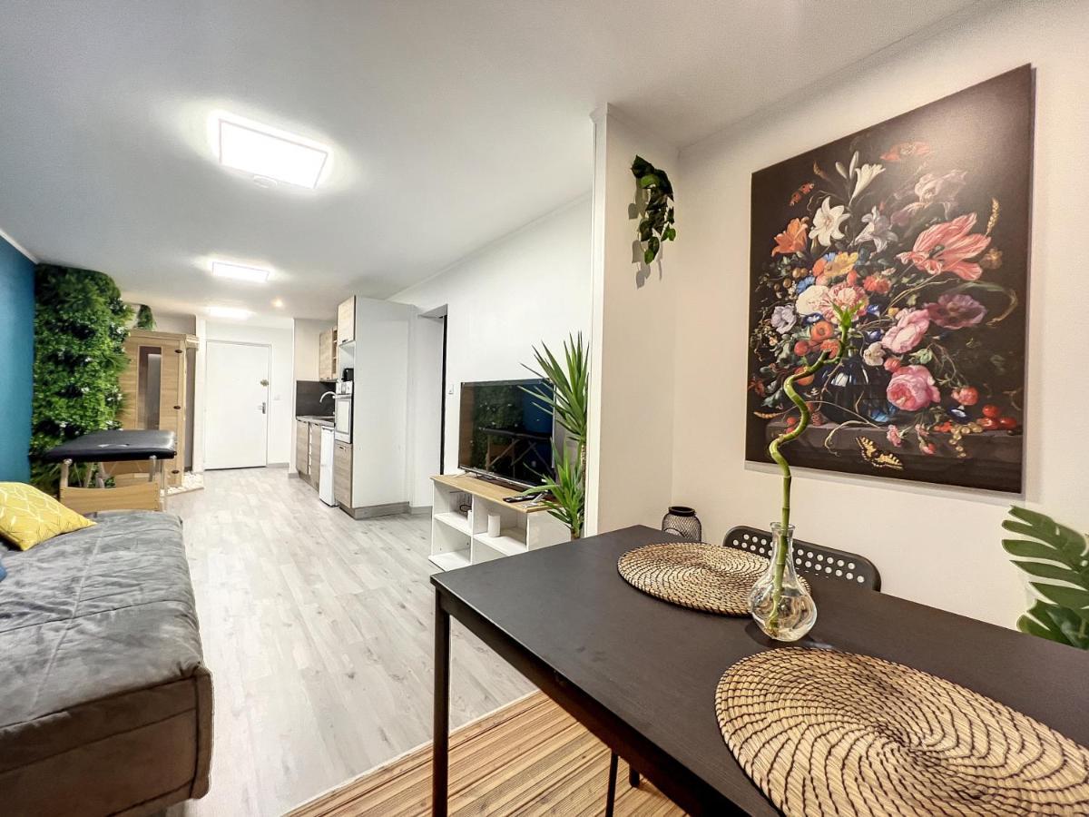 Eros Apartman Agde Kültér fotó